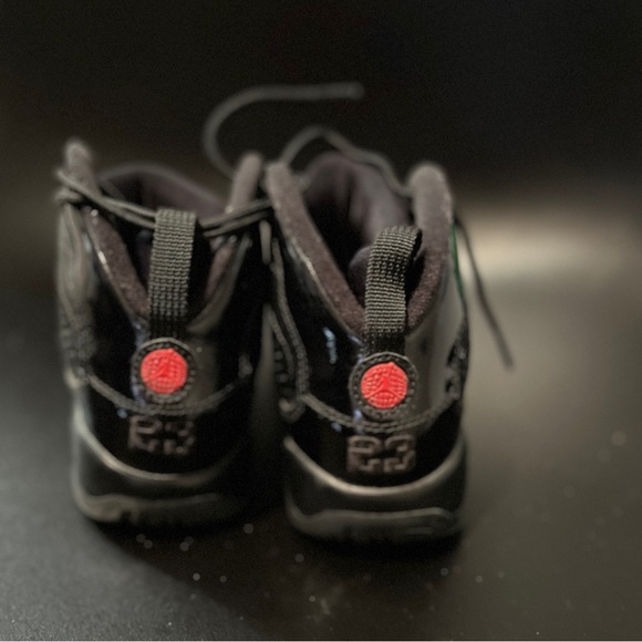 Jordan 9 (Bred) - Picture 4 of 4